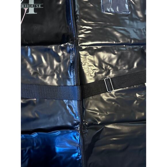 Mens Wearhouse Garment black Nylon waterproof Travel Bag zipper w/ handle new - Picture 4 of 5